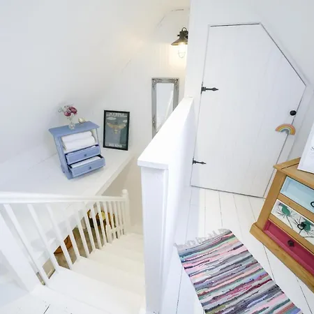 The Wee House By The Sea Villa Balintore  Exterior photo